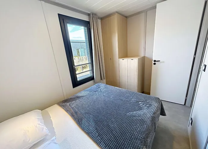 De Standing à - 6 Couchages, Piscine Chauffée, Proche Et Commerces, Wi-fi Gratuit - Fr-1-361-449 Chalé